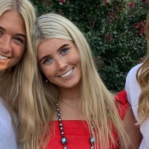 Meet your Posher, Avery